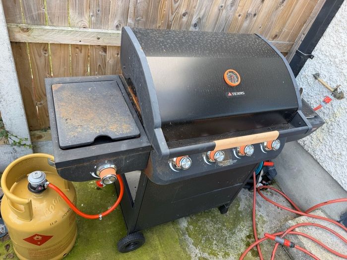 Gas bbq