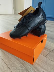 Nike Kids Football Boots UK Size 2