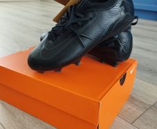 Nike Kids Football Boots UK Size 2