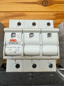 63 Amp Triple Pole Neozed Switch Fuse (STV) GARO