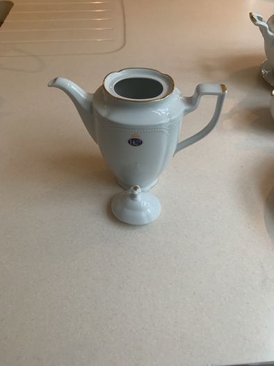 Regina Katherine fine porcelain dinner service