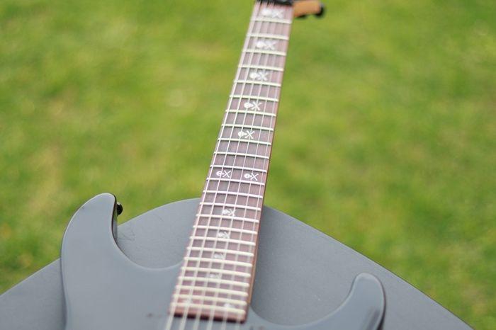 Esp Ltd KH202