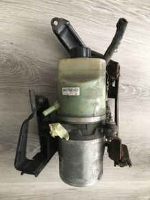 Ford kuga mondeo 2.0tdci electric power steering pump