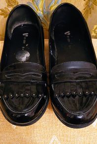 Shoes - Black patent flats