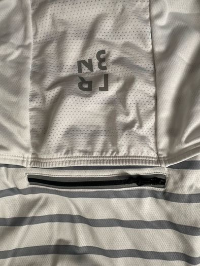 Cycling Clothes Bundles size Large AGU