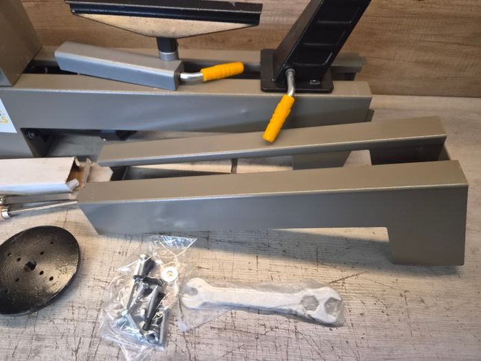 Fartools One TB100B, 400W, 1000 mm Wood Lathe