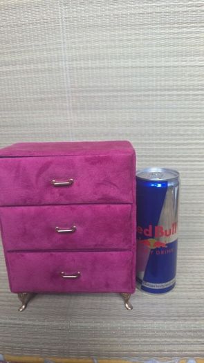 Jewellery dresser box