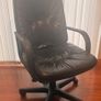Black Leather Office Chair Image 2
