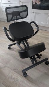 Ergonomic Kneeling Chair