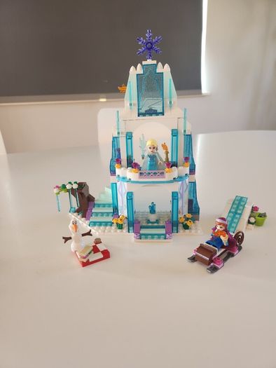 Frozen Lego set