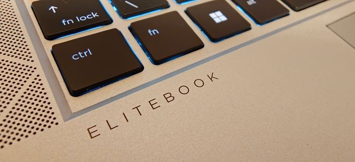 HP Elitebook 11th gen 16gb alloy body