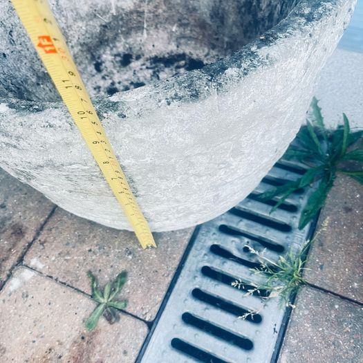concrete garden pots