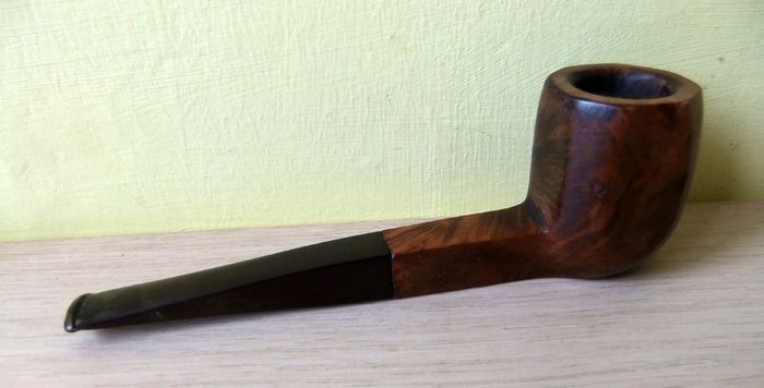 French St. Claude Pipe