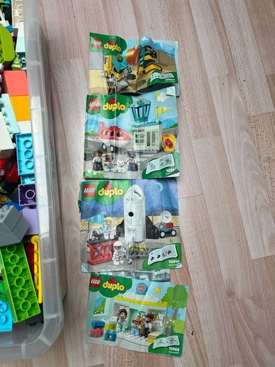 Duplo - large mixed box of duplo blocks