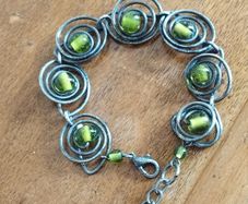 Vintage Twisted Bracelet with Green Glass Beads Inserts.