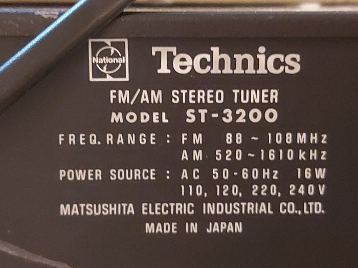 Technics FM-AM Stereo Tuner Model ST-3200, Technics Model No. RS-M205, Technics Stereo integrated Amplifier Model SU-3200, 3 parts of a Technics Music System, No phonograph or Speakers