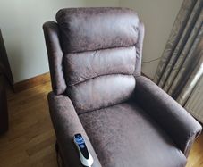 Rise & Recliner