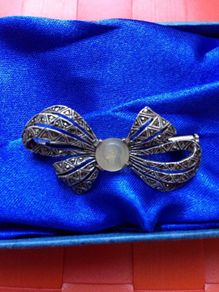 Antique / Vintage Silver Cameo Brooch