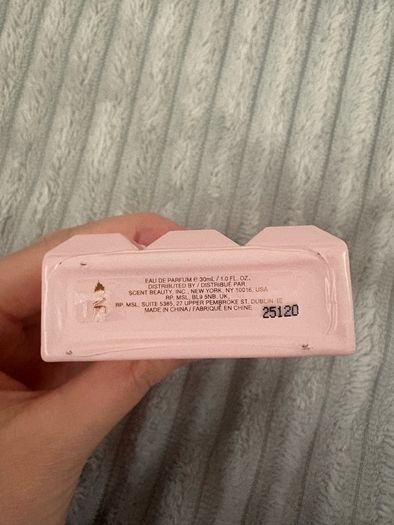 Sabrina Carpenter Sweet Tooth perfume