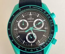 Omega x Swatch MoonSwatch Mission on Earth  Polar Lights