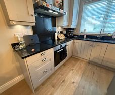 Complete Kitchen with Quartz Worktops & all appliances