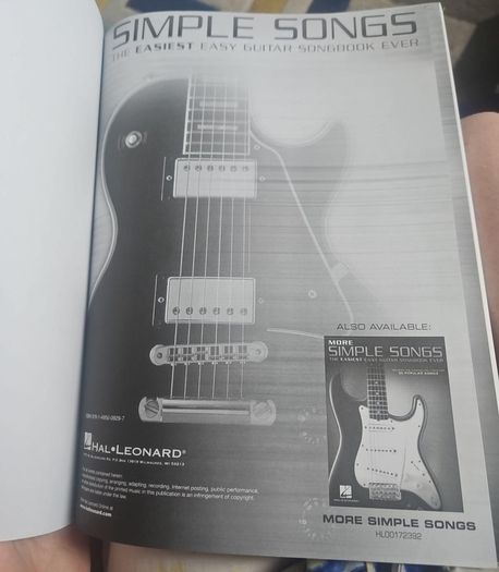 Simple Songs - Easy Guitar Songbook - 50 Songs with Tab
