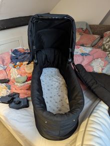 mountain buggy duet plus carrycot