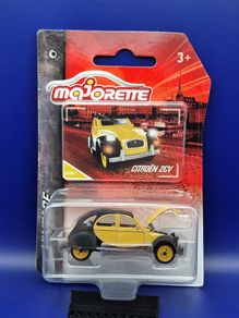 Majorette premium models, various cars, new.