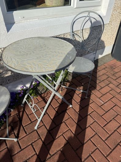 Bistro patio set