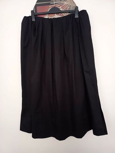Black midi length skirt