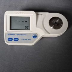 Hanna HI 96801 Digital Refractometer