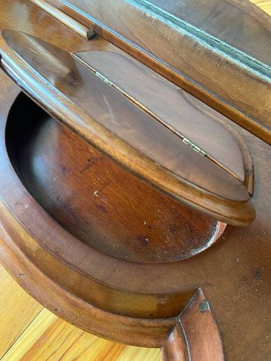 Duchess Dressing Mirror