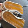 Boys/Girls trainers Nike and flip flops Havaianas size UK 4/4.5 Image 6