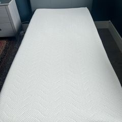 Single Ottoman Storage Bed & Mattress
