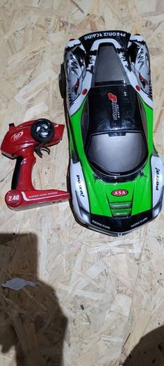 Remote control car