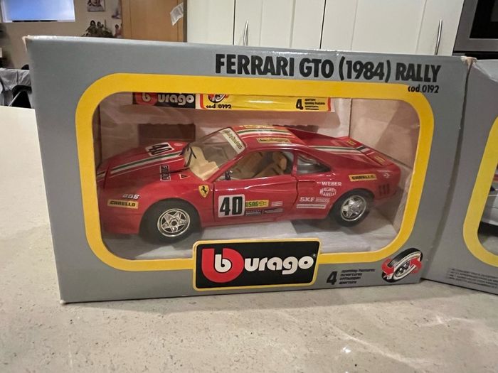Ferrari 308 Collection 1/24 Burago