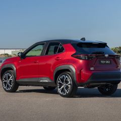 Toyota Yaris cross rear bumper