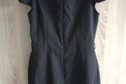 A wear black dress size xs s
