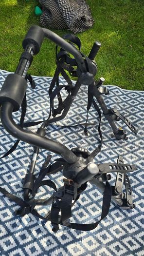 Hollywood Express  3-Bike Car Boot Rack Black