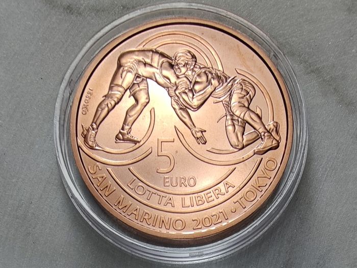 San Marino 5 Euro Copper Uncirculated Coin 2021 - Victory in freestyle wrestling in Tokyo