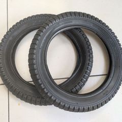 Black rubber bicycle/ scooter tire