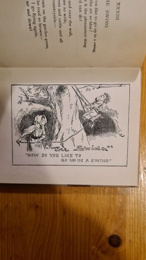 Children's Books. 1x Old Mother Hubbard. 2 X The Gingerbread Man. 3x The Childs Garden Of Verse. By Robert Louis Stevenson Illustrated.