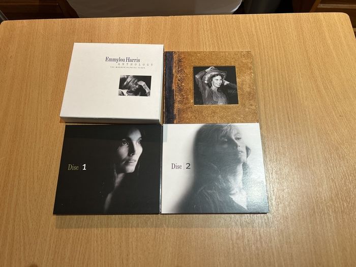 Emmylou Harris - Anthology