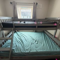 double & single bunk bed