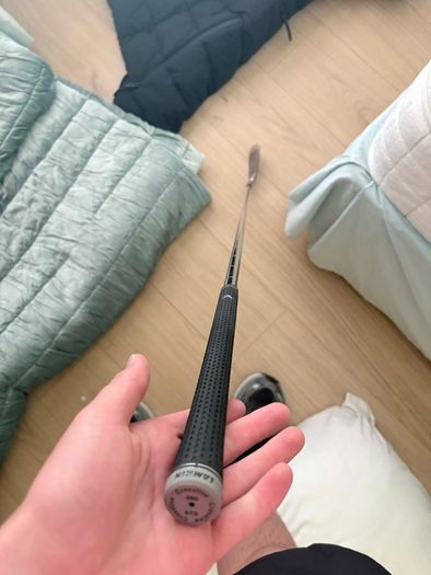 Ai smoke irons right hand