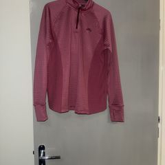 Sport tops women