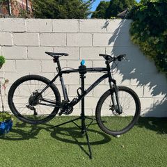 Specialized Hardrock Mountain Bike