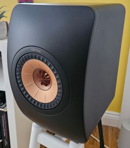 Kef LS50 Meta speakers