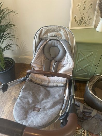 Mamas and Papas Buggy and Travel System