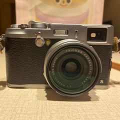 Fujifilm X100s
